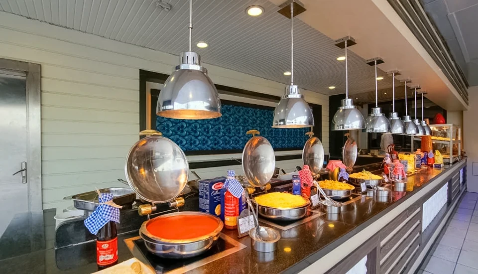 هتل لیماک آتلانتیس دیلاکس آنتالیا